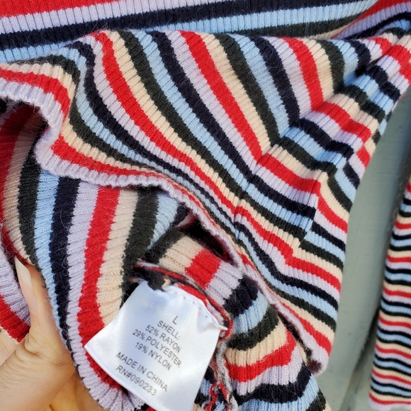 PacSun Cropped Wrap Sweater - Picture 6 of 7